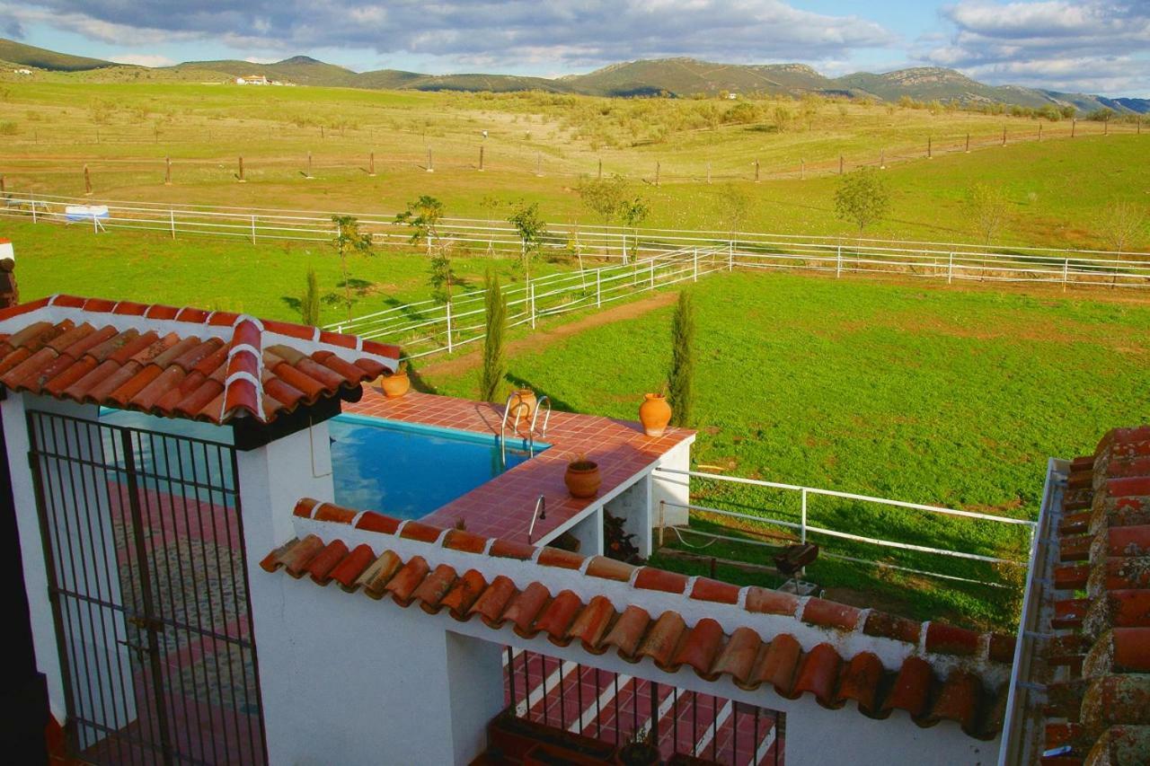 Gasthaus C.Rural Huertadeltiocruz Mestanza Exterior foto